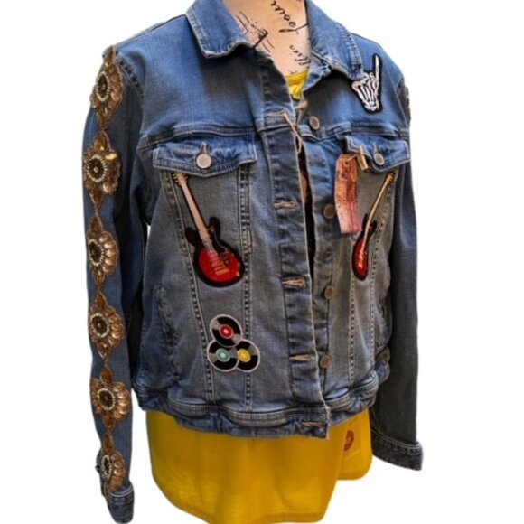 The Crow Line Denim - Picture 2 of 6